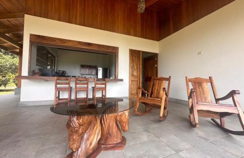 Bijagua Maison | Casa areno lodge