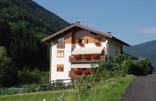 Bedollo Appartement | Casa Aurora -Altopiano di Pinè