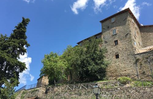 Monte Santa Maria Tiberina Appartement | CASA AZZURRA MONTE SANTA MARIA TIBERINA