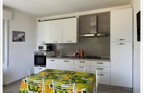 Vignola Maison | "Casa Azalea" - Vue sur le lac de Côme - jardin et parking privé - WiFi gratuit