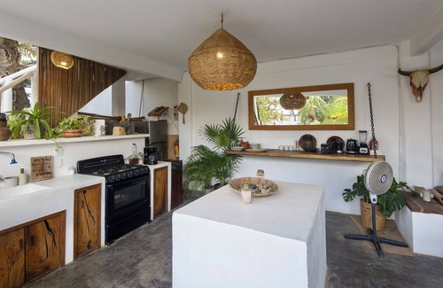 Brisas de Zicatela Maison | Casa Baba La Punta Zicatela
