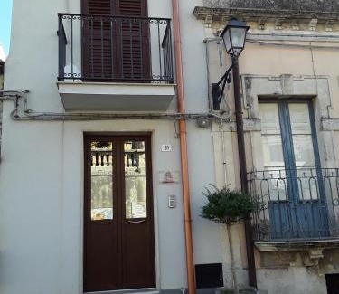 Buscemi Maison | Casa Badia