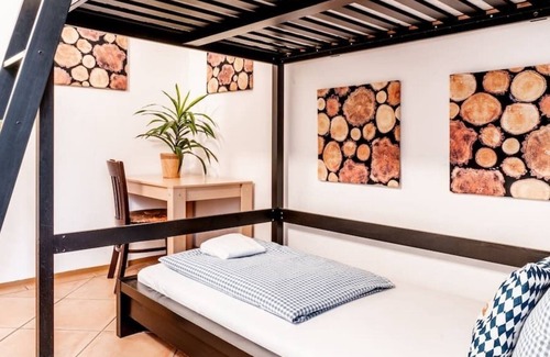 Echarding Maison | BAR Casa BARvaria ※ Incroyable 8BR ※ ÉNORME ※ Avec un BAR ※ 300 m²