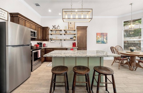 Highland Lake Estates Copropriété | Casa Bella "A"- LOVELY, New Duplex - North Shore Lake Travis