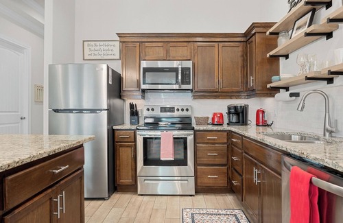 Highland Lake Estates Copropriété | Casa Bella "A"- LOVELY, New Duplex - North Shore Lake Travis