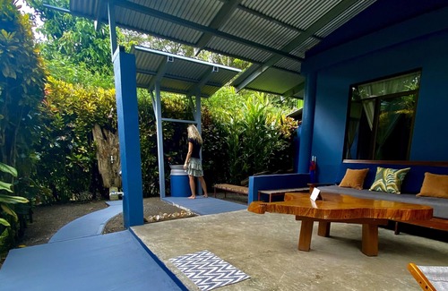 Puerto Jimenez Maison | Maison de plage moderne ☀️ WiFi Piscine ☀️ A / C