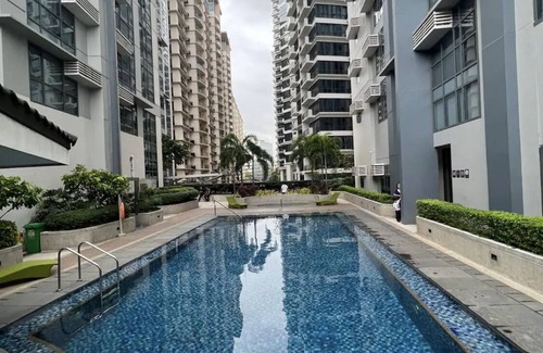 Pinagsama Copropriété | Casa Bella - Your home in the City Walking distance to Venice grand canal mall