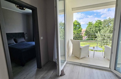 Matohanci Appartement | CASA BIANCA One-Bedroom Apartment with Balcony 1