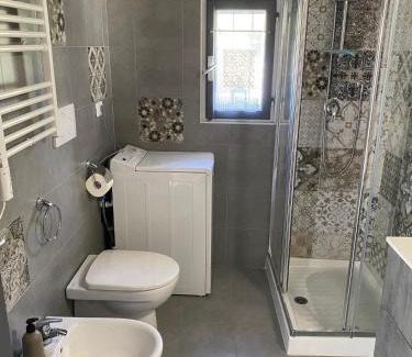 Grotte di Castro Maison | Casa Biscarello - Borgo e Lago