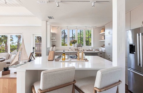 North Captiva Maison | Casa Blanca on the Gulf: Elegant Beachfront Oasis