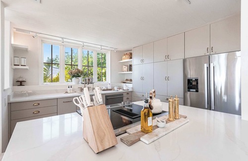 North Captiva Maison | Casa Blanca on the Gulf: Elegant Beachfront Oasis