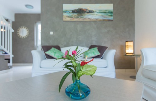 Bois d'Olives Maison | Casa Bois D'O***, maison tout confort avec JACUZZI sur Saint Pierre