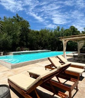 Las Rosas Maison | Casa Boutique con piscina y cercana a plaza de Villa de las Rosas