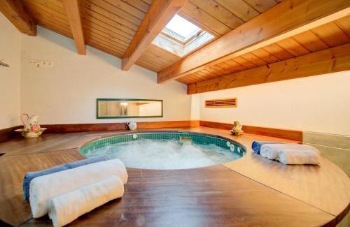 Sant Lluis Maison | Casa Boutique Xalam " piscina climatizada, jacuzzi, billar "