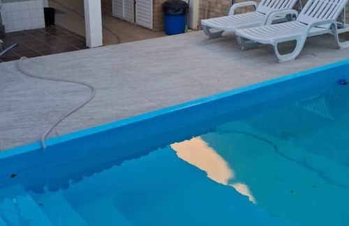 Cidade Nova Maison | Casa com Piscina com Ótimo Espaço Externo. Aceitamos Pets