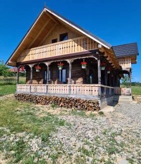 Nanesti Maison | Casa bunicilor din Oncești