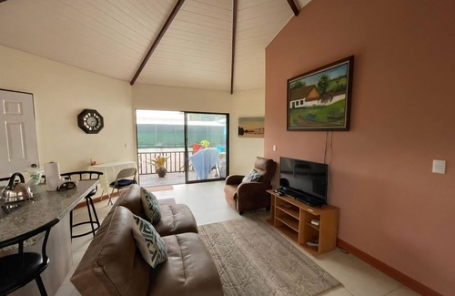 Canton Dota Maison | Casa café oro, in the heart of Santa Maria de Dota, ideal for couples or families.