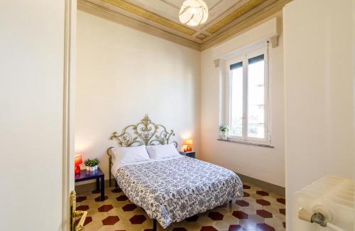 Siena Historical Center Maison | Casa Calise Elegant 1920s Villa with Garage