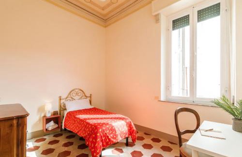 Siena Historical Center Maison | Casa Calise Elegant 1920s Villa with Garage
