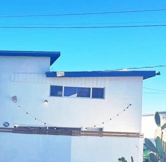 Ensenada Maison | Casa Canes - Beachfront Doggy Living!