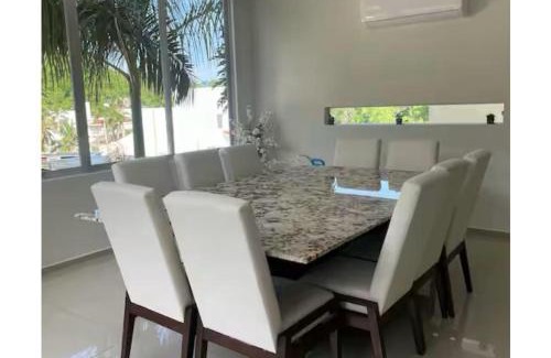 Crucecita Maison | Casa cascada candela