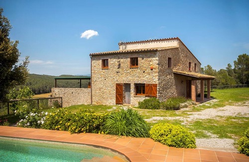 Galliners Villa | Casa Castelot est située dans un cadre magnifique et paisible à 20 km de la plage