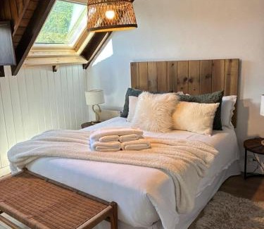 Pujo Chalet De Ski | Casa Catania-Acogedora casa con impresionantes vistas-Fibra Optica