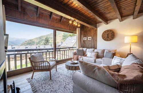 Pujo Chalet De Ski | Casa Catania-Acogedora casa con impresionantes vistas-Fibra Optica
