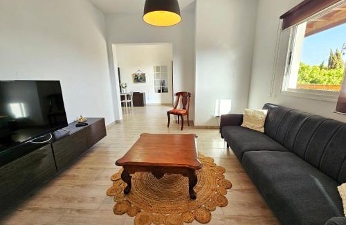 Nazaret Appartement | Casa Cernícalo, Tranquilidad, Terraza y Ubicación Ideal para Explorar Lanzarote