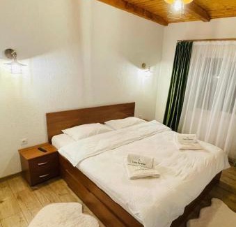 Cavnic Maison | Casa Ceteras