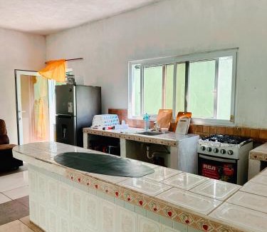 El Hawaii Maison | Casa chalet de descanso en monterrico Guatemala