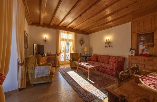 Cortina d'Ampezzo Historic Centre Appartement | Casa Ciclamino, in the center of Cortina d'Ampezzo