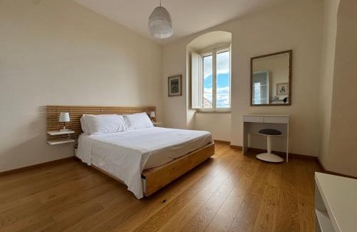 Assisi Appartement | Casa Clara - Fino a 10 Posti letto in centro ad Assisi - ItalyWeGo
