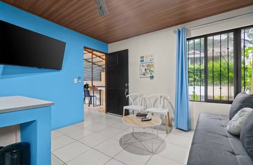 Coco Sunset Hills Maison | Casa Claudia - 5 min walk to beach