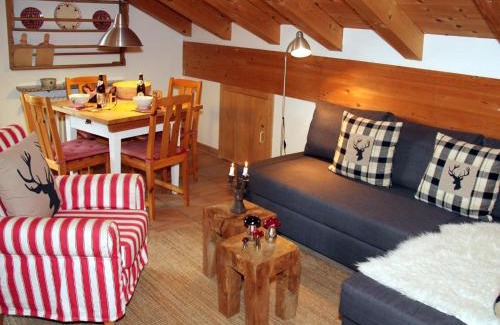 Tiefenbach Appartement | Casa Claudia - die schöne 4-Sterne-Fewo - im Sommer Bergbahntickets inclusive