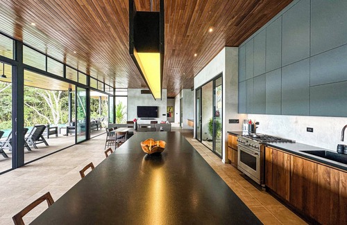 Savegre Maison | Casa Colibrí – Luxury Ocean-&-Jungle Villa - Amazing Views!