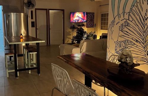 Playa Coronado Maison | Casa Colibrí / Hummingbird Home — Lush Beach House w/pool and ping pong.