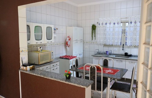 Santo Inacio Copropriété | Casa com Lazer, praia e pesca privilegiada em Condomínio Pousada Paranapanema