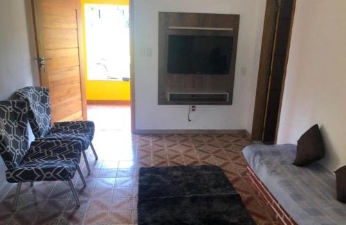 Praia da Vila Maison | Casa Com Piscina a 3 Quadras da Praia da Vila