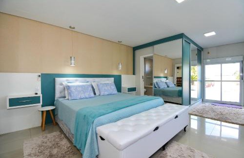 Alto Ribeirao Leste Maison | Casa com Piscina no Ribeirão da Ilha - SDI013