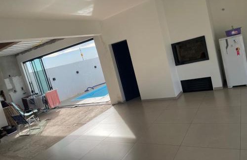 Carazinho Maison | Casa com piscina para a Expo direto