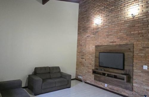 Brotas Maison | Casa com piscina próxima à natureza