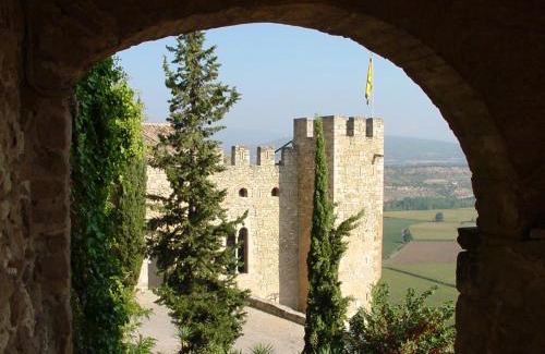 Montsonis Appartement | Casa con chimenea y vista al valle - Cal Valeriet