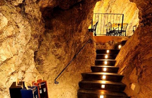 Montsonis Appartement | Casa con chimenea y vista al valle - Cal Valeriet