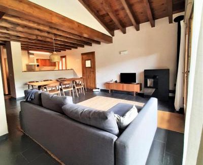Montella I Martinet Maison | Casa con impresionantes vistas en Martinet