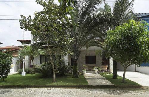 Horto Maison | Casa confortável e ampla com piscina e bilhar!