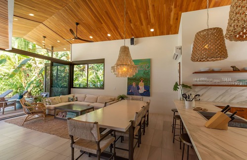 Playa Hermosa Cobano Maison | Casa Coracali - Playa Hermosa Unique Architectural Beach Home