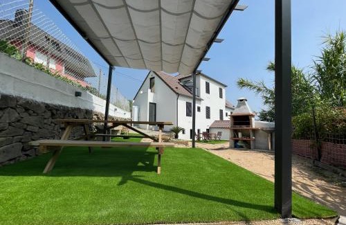 Redondela Cabine | Casa Cuartel