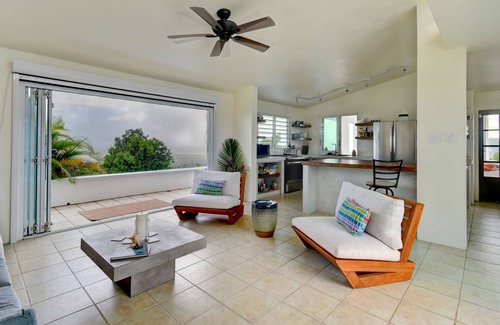 Florida Maison | NOUVELLE LISTE 2019 Vues de l'Atlantique et des Caraïbes avec piscine et brise légère