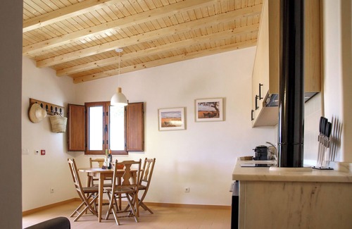 Borba Autre | CASA DA HORTA PEQUENA Refuge of tranquillity. Nature reveals all its beauty.